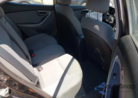 2012 Hyundai Elantra Gls z USA, uszkodzony, nr VIN 5NPDH4AE9CH072480